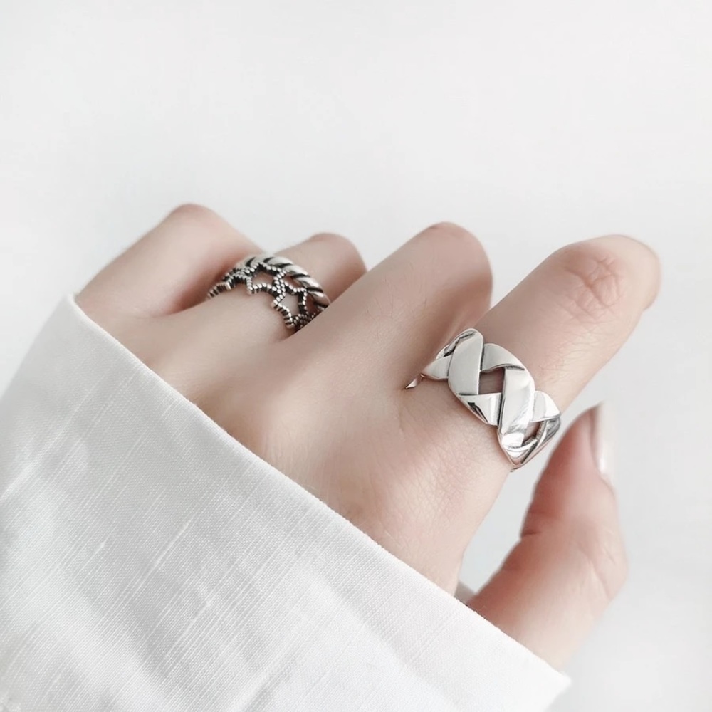 Silver ring - Picture 3 of 5